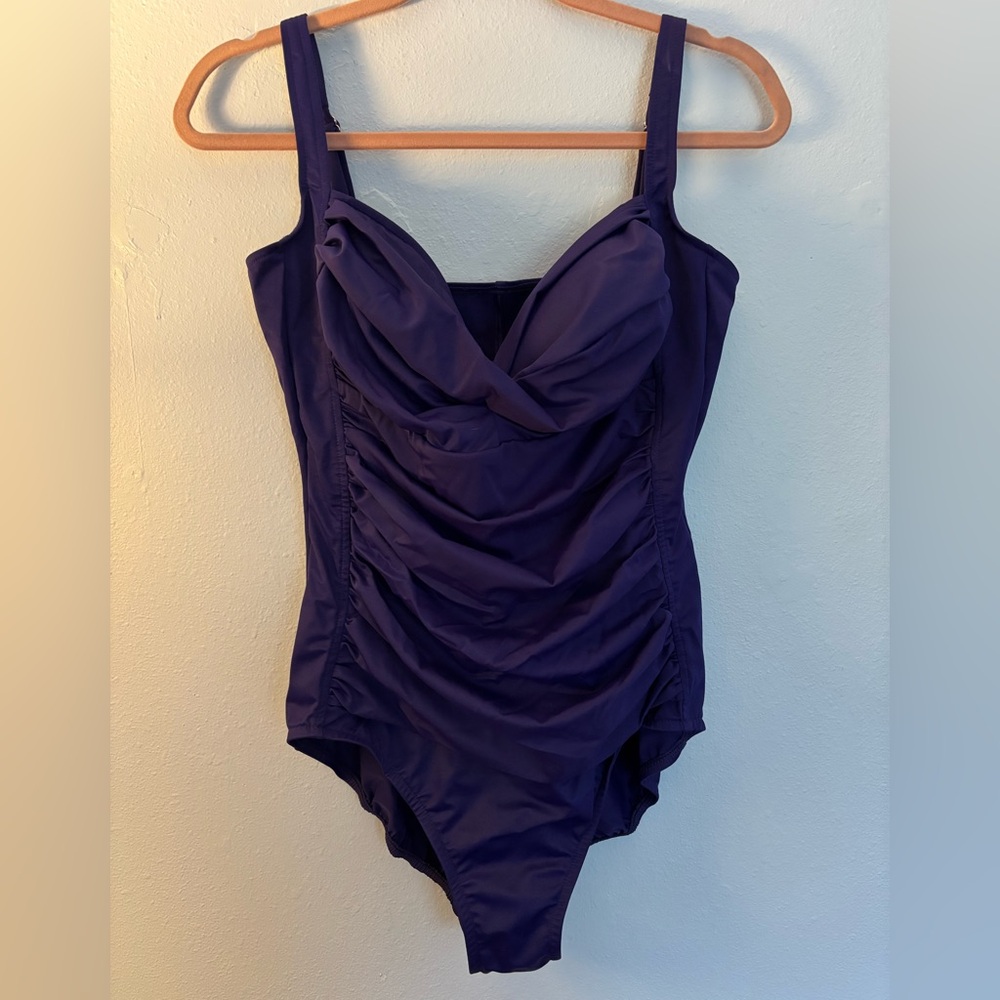 Croft & Barrow Purple Women’s One peice Swimsuit size 16